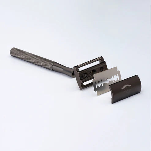 Chad grooming Obsidian - Safety Razor