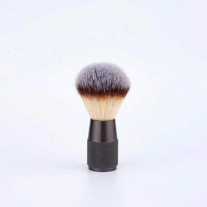 Chad grooming Vellum Rakbursti